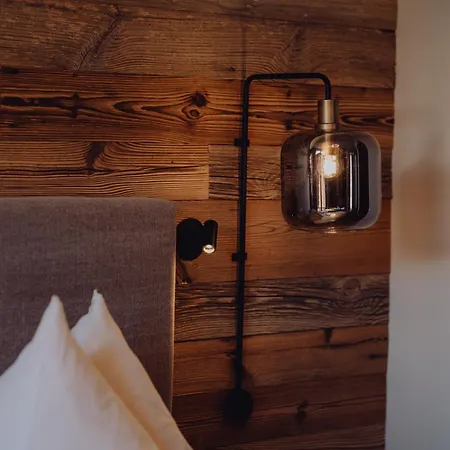 The Matthew - Pop Up & Down 瓦格赖恩